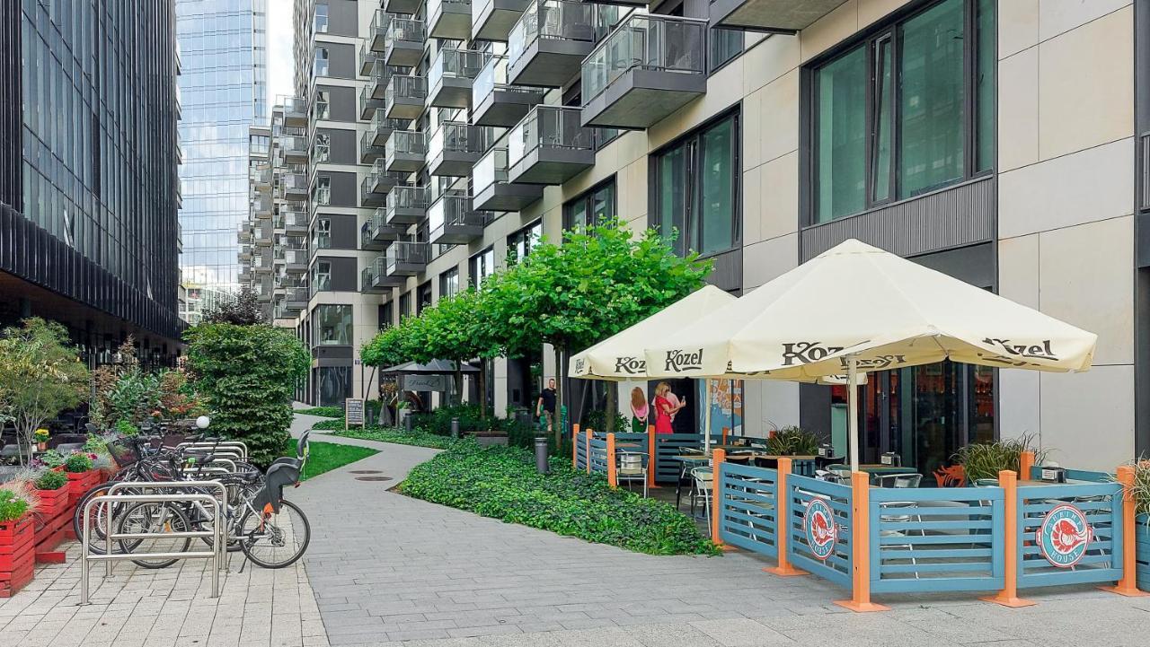Luxury Apartments On Grzybowska Street In Warsaw Exterior photo